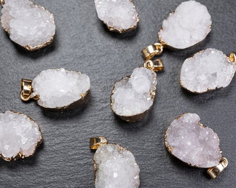 Raw White Druzy Quartz Crystal Pendant EU, Freeform Pendant with raw stone, Gemstone Necklace, Nugget Pendant