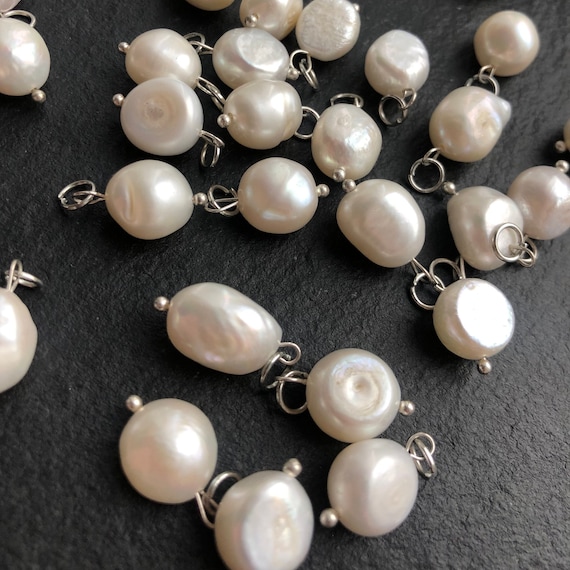 Keshi style Pearls Charm, Freeform Natural Pearl Bead Pendant, Silver tone Finding, Jewelry Finding