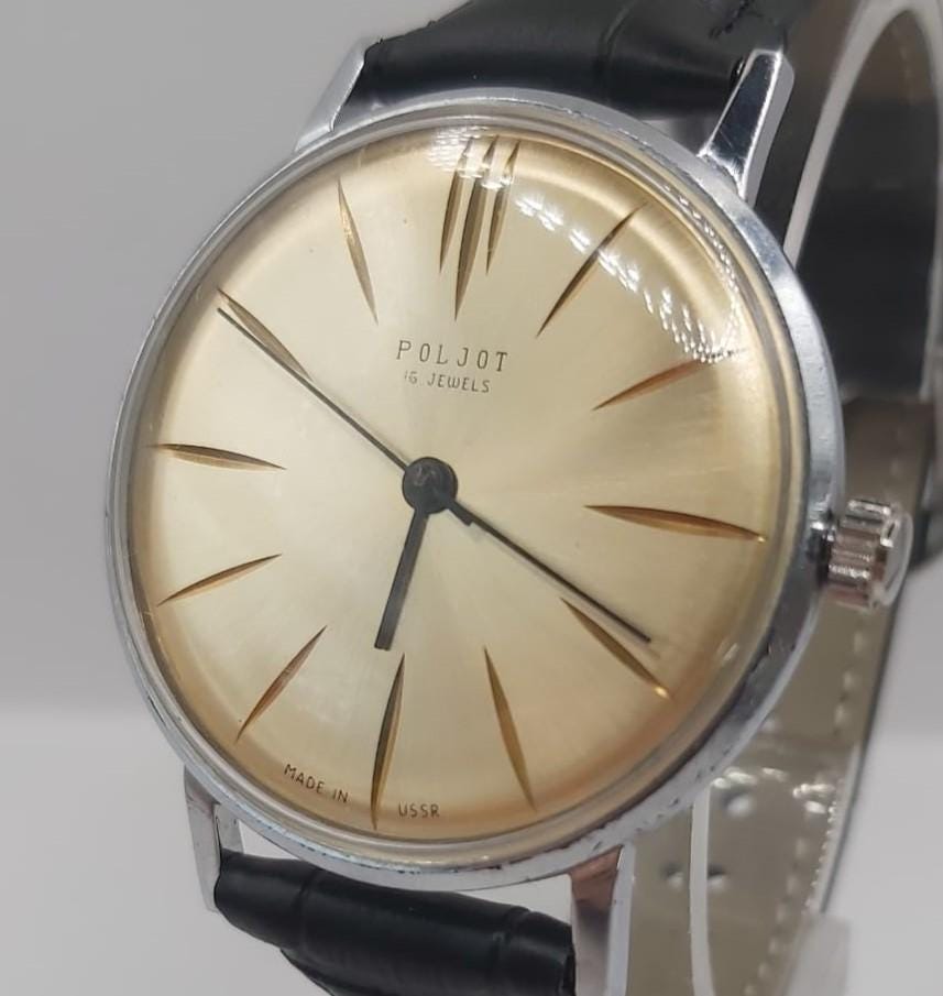 Vintage men Poljot "De Luxe" - Extra Slime hand watch, mechanical , Made in USSR, 1960-1969, hand wind, 16 JEWELS, Soviet, Russian watch.