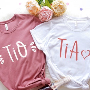 Tia and Tio Shirts - Gift For Aunt to be - Uncle T-Shirt - Aunt Shirt - Auntie Tee - Uncle Shirt - Announcement Pregnancy - New Aunt
