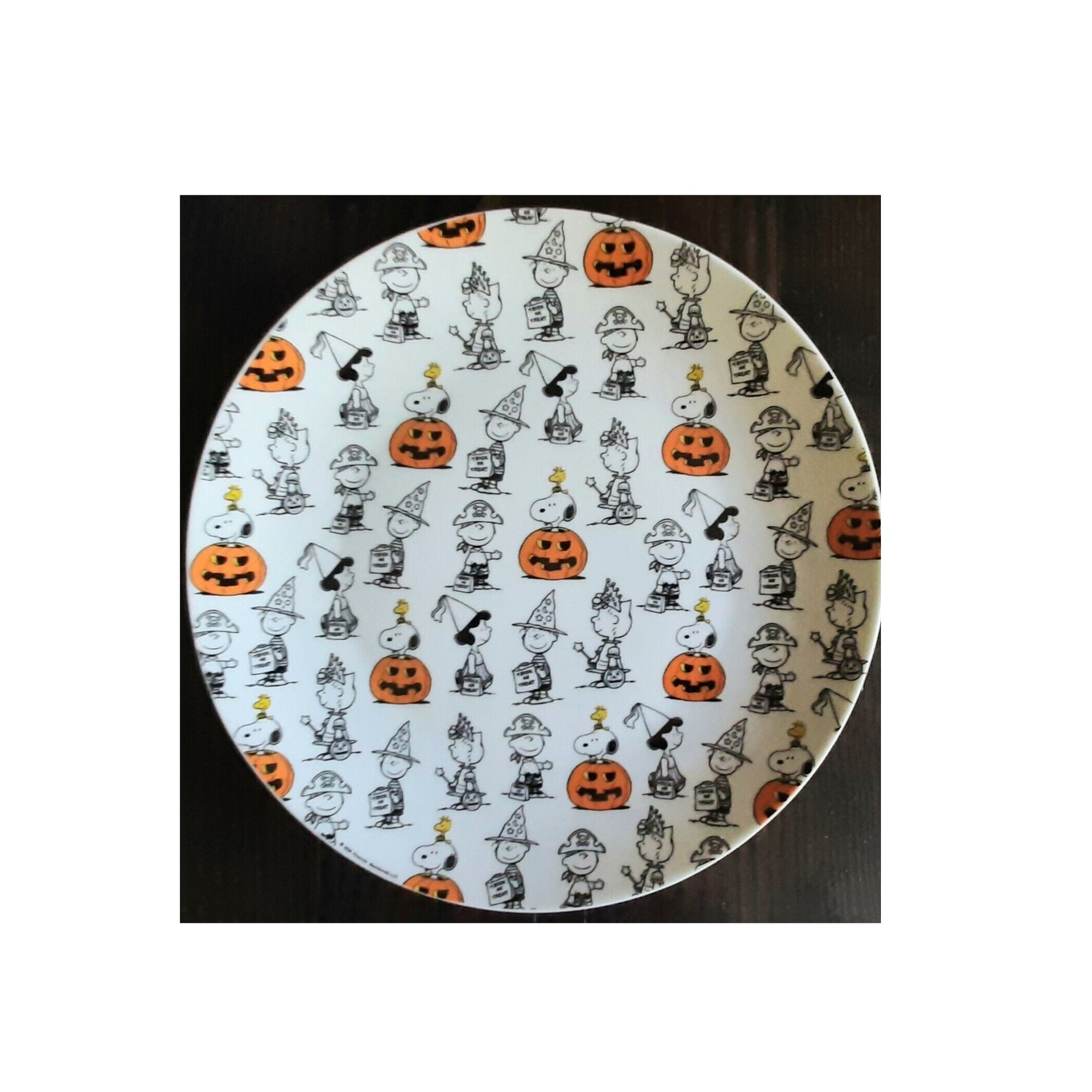 Peanuts Snoopy 4 Halloween DINNER PLATES ROUND Charlie Brown Etsy