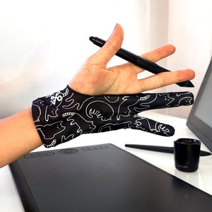 11 pcs Doodle Cats Custom Design Digital Artist Glove for Drawing Graphic Tablets l Drawing Glove l Artist Birthday Gift image 5