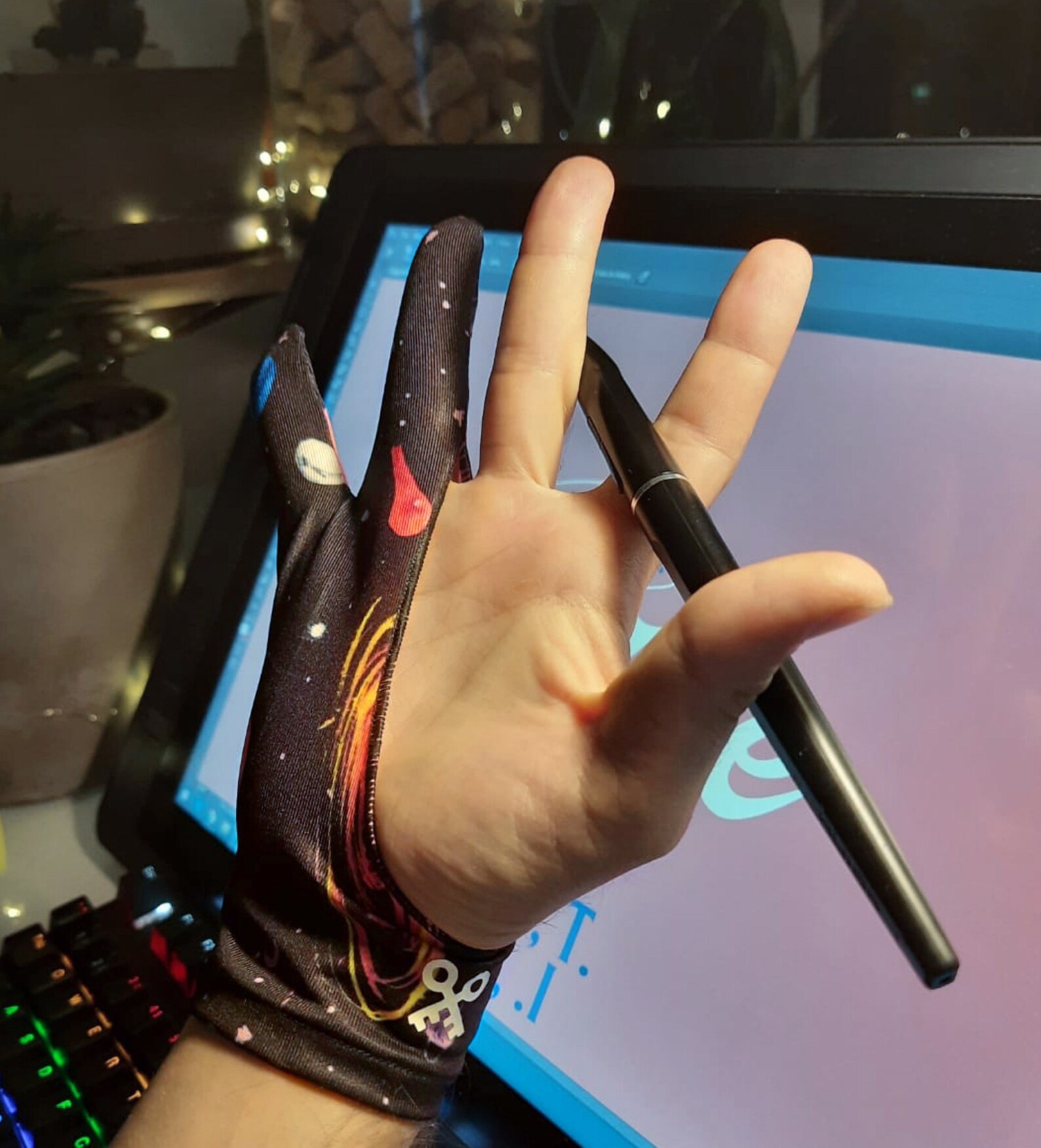 Digital Artist Glove L Artist Designer Gift Idea L Tablet Etsy