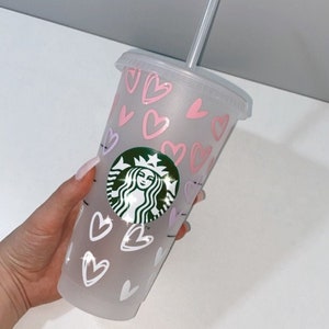 Personalised Starbucks cup/Heart ombré tumbler cold cup/Coffee gift/Reusable Starbucks gift 700ml/24oz fashion insta venti cup with straw.