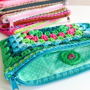 Hippie crochet pouch! Perfect for cosmetics, pens, crochet hooks and much more, in boho style! READY TO SHIP! image 2