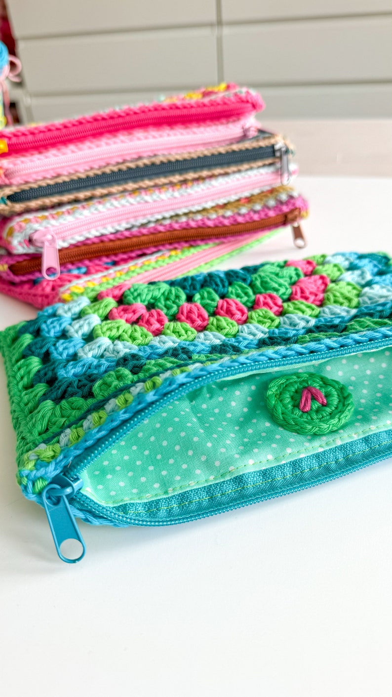 Hippie crochet pouch! Perfect for cosmetics, pens, crochet hooks and much more, in boho style! READY TO SHIP! image 2