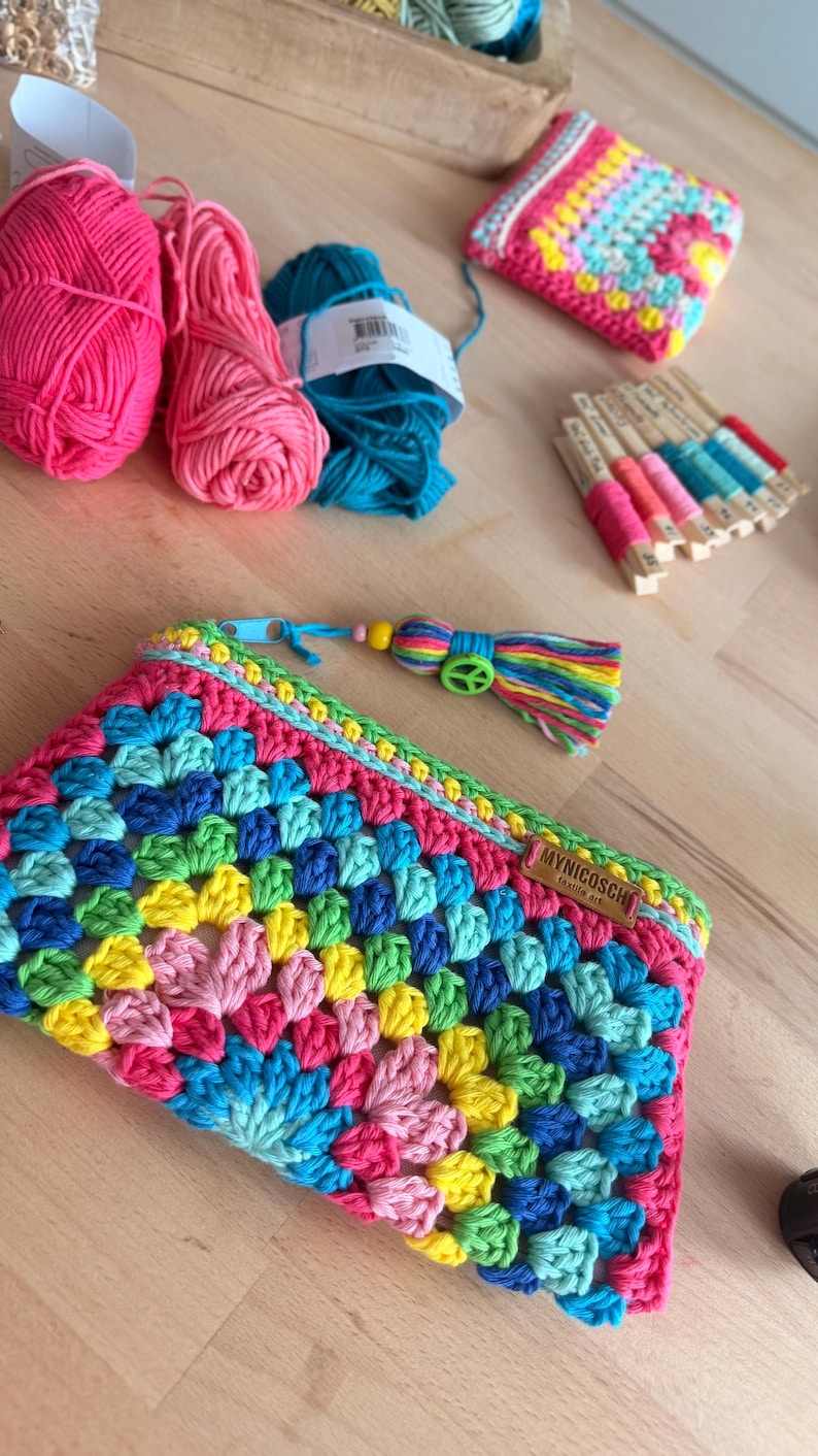 Hippie crochet pouch! Perfect for cosmetics, pens, crochet hooks and much more, in boho style! READY TO SHIP! image 11