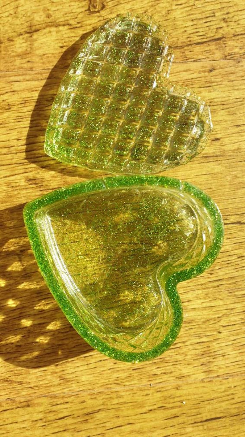 Heart Shaped Jewellery Trinket Ring box Green