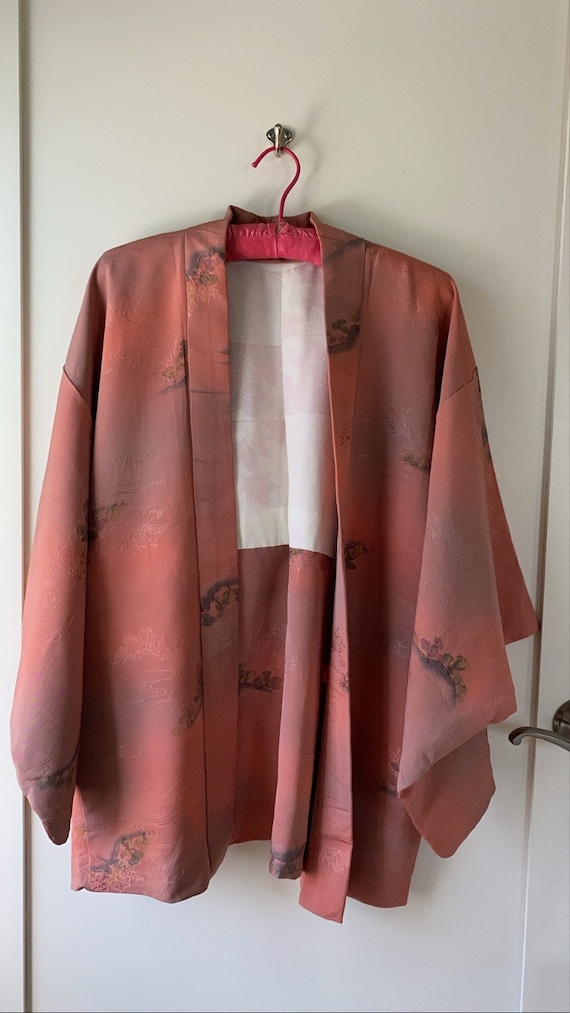 Coral pink satin short sleeves Japanese anti… Gem