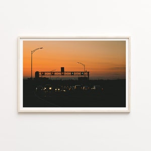 Le soleil se couche, Montréal, centre-ville, ombre, photographie de rue, pont Jacques-Cartier, pont Jacques-Cartier