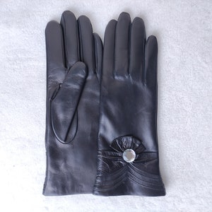 Cashmere / silk lined leather gloves Handmade Ladies for Driving Best gift for lady Black