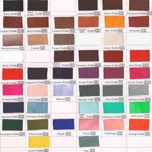 Puede incluir: Una carta de colores con una variedad de muestras de tela. Las muestras muestran una amplia gama de colores, incluyendo negro, marr&oacute;n, rojo, rosa, azul, verde y amarillo. Cada muestra est&aacute; etiquetada con un nombre de color y un c&oacute;digo.