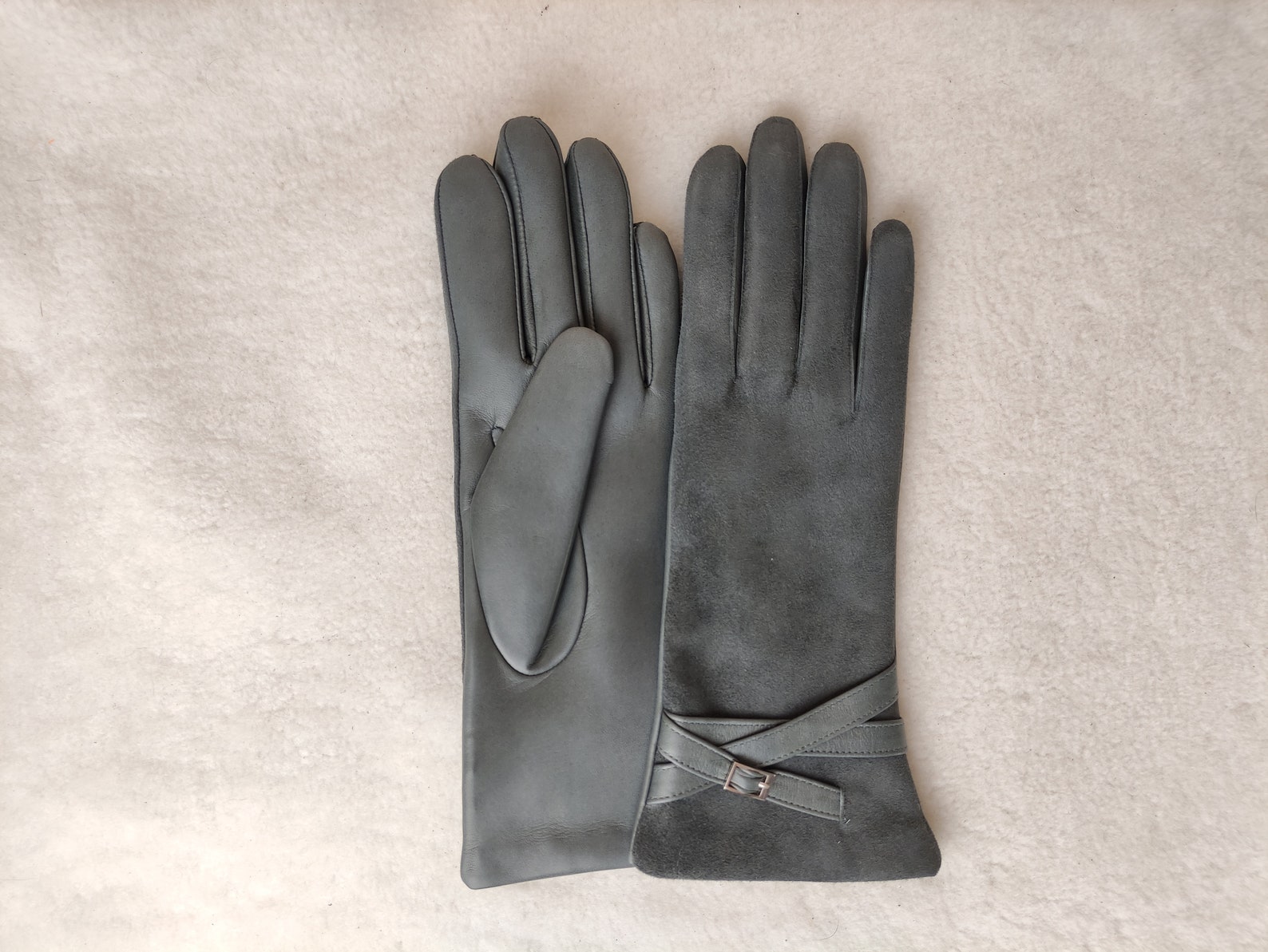 Cashmere / Silk Lined Suede Gloves Handmade Ladies Gloves - Etsy