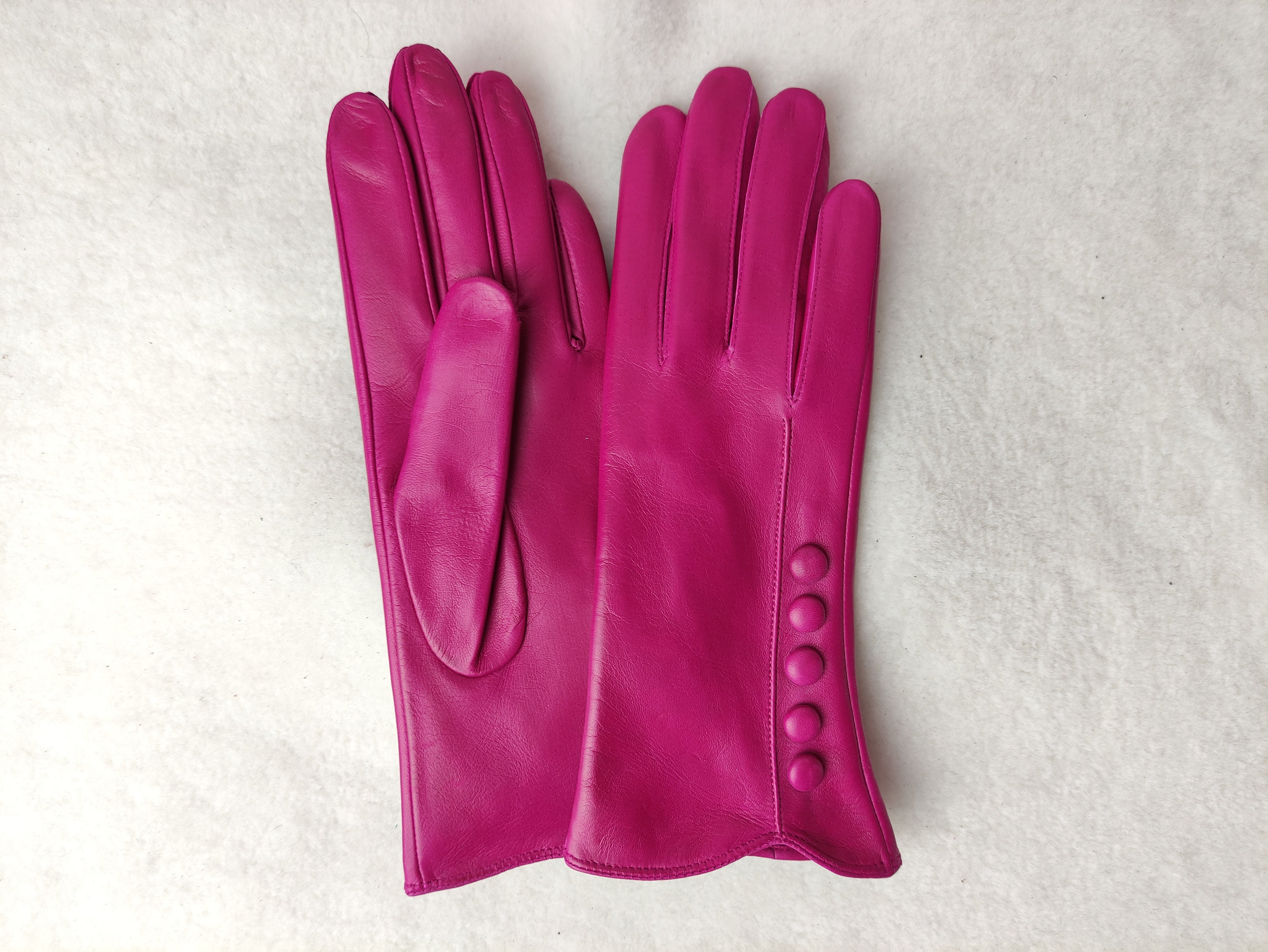 silk lined leather gloves