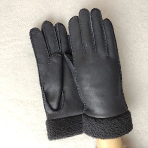 Handmade Black Shearling Sheepskin Leather Gloves, Warm Winter Gloves