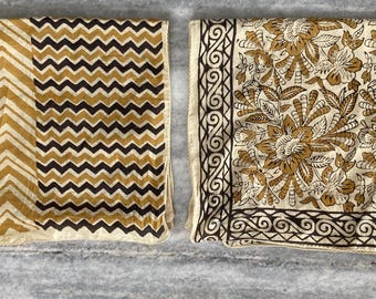 Conjunto de pañuelos de algodón estampados a mano: tintes naturales, hechos a mano en la India.