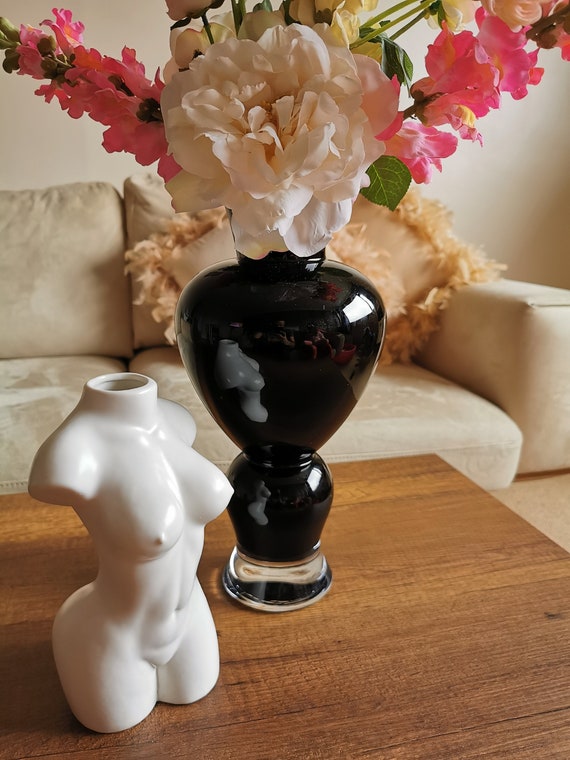 Human Body Vase Female Body Resin Art Sculpture Vase Flower Planter Pot Ornament Human Body Vase Female Body Resin Art Sculpture Vase Flower Planter Pot Ornament