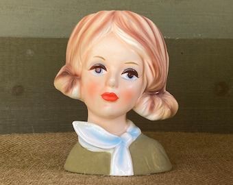 5 1/2&quot;  Vintage Lady Headvase