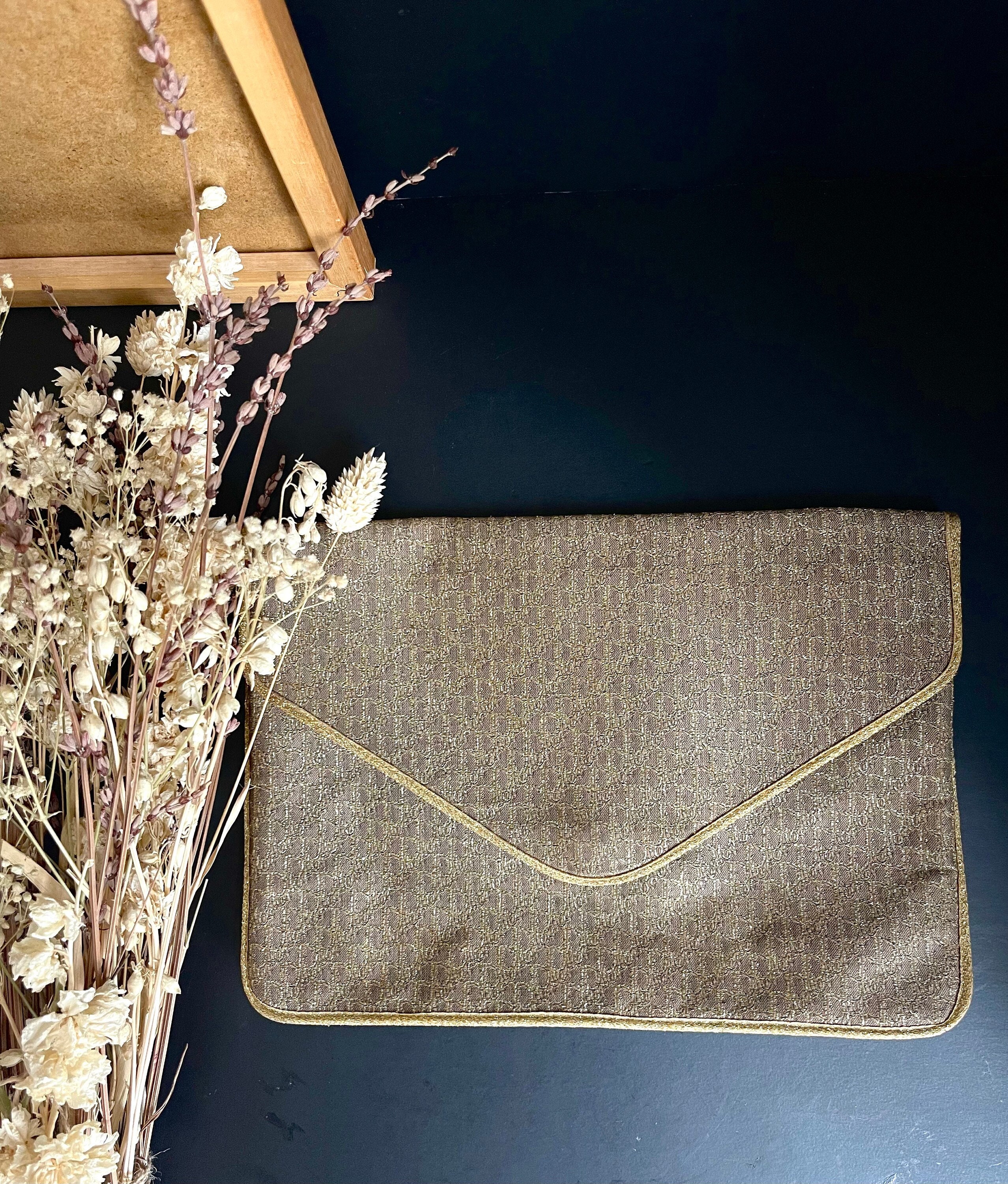 Christian Dior Vintage Clutch – Turnabout Luxury Resale