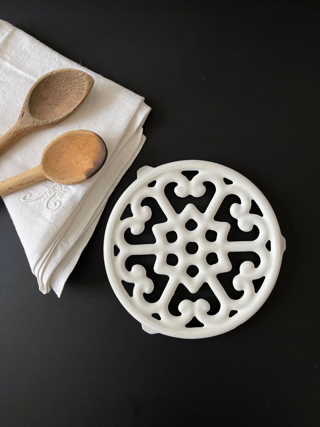 Vintage Enamel Metal Trivet. Elegant Cast Iron Trivet. Round Etsy