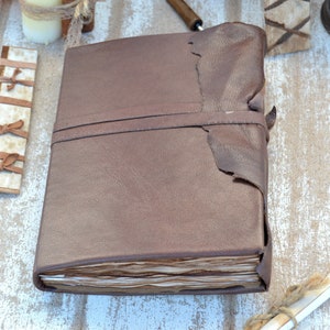 Genuine Leather Journal - Handmade Distressed Leather Writing Notebook - Travel Diary - Vintage Style Aged Pages - Leather Bound Journal