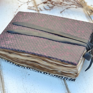 A6 Genuine Leather Journal - Handmade Junk Journal - Quaderno da Scrittura in Pelle - Libro dei Sogni - Diario con Pagine Invecchiate in Stile Vintage - Chiusura con Cravatta