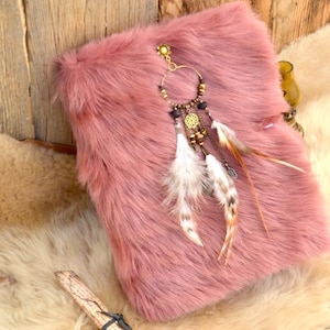 Fell Einband Leder Leder flauschiges handgefertigtes Tagebuch im Vintage-Stil - Traumtagebuch - Erinnerungsbuch - Notizbuch mit verwitterten Seiten
