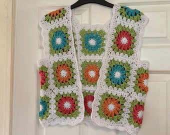 Crochet Lightweight Daisy Granny Square Vest/Waistcoat/Granny Square Vest/Flower/Festival Vest/Sleeveless Cardigan/Jacket/Gift for Her/Gilet