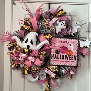 Halloween Pink Ghost Door Wreath.  Ghost Candy Corn Wreath, Halloween Wreath