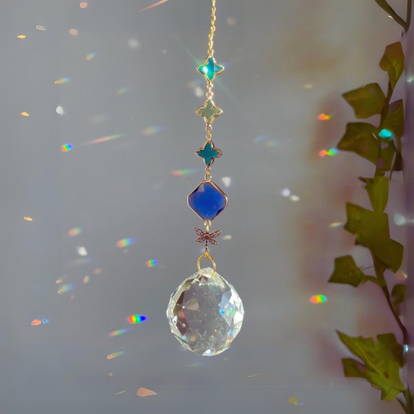 Crystal Suncatcher for Window Hanging Crystal Ornament, Sun Catcher Crystal Ball Rainbow Maker Window Prism, Crystal Wind Chime Boho Decor