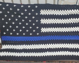Padrão de crochê, manta com a bandeira americana da Linha Azul Fina