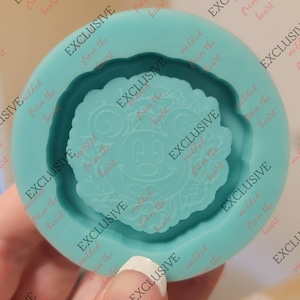 Fall wreath shaker silicone mold (hand drawn exclusive)