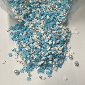 1/2 oz winter polymer clay mix (non edible)
