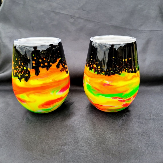 Neon Swirl Stemless Wine Tumblers - Florescent/Neon design