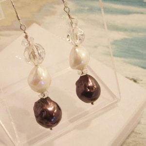 Pearl Earrings, Pearl Dangle Earrings, Chocolate Brown Earrings, Chocolate Kiss, Gift for Her,