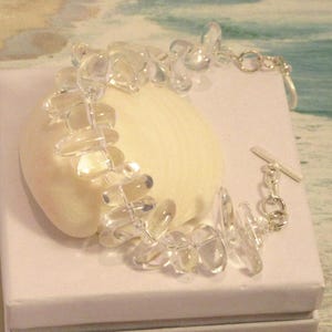 White Rock Crystal bracelet, Clear Oval Rock Crystals bracelet, Beaded Bracelet, Gift for Her
