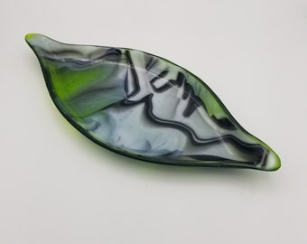 The Rainforest Green Leaf Glass Bowl Outdoor Themed Decor Spring green black white | Centerpiece | Dish Gift Idea him her them Housewarming