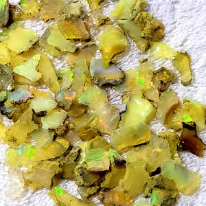 Natural Yellow Ethiopian Welo Opal Rough Lot 8–15mm Fire Opal Slice Stones Wholesale