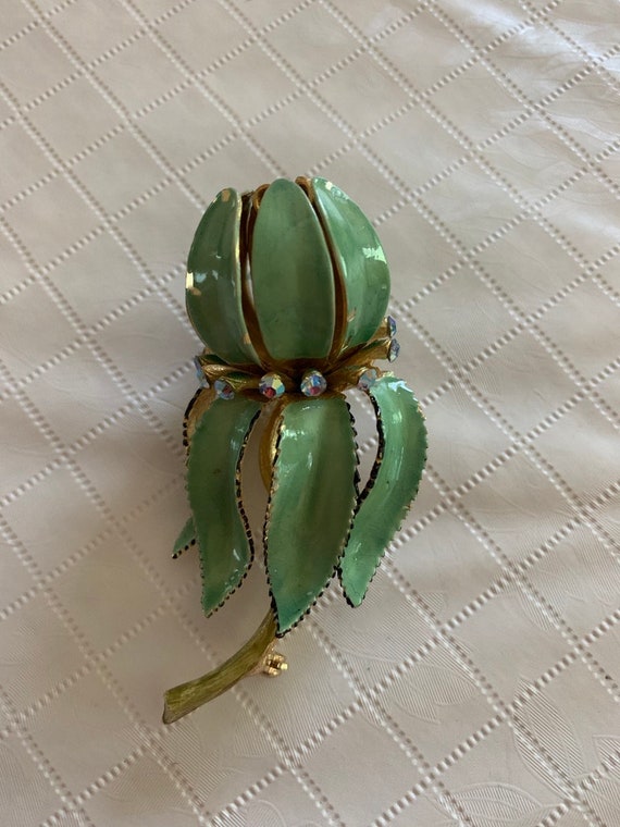 Rare Lisner Flower Brooch - image 1