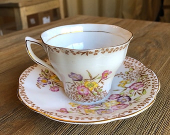 Vintage Rosina English Bone China Violets Teacup and Saucer Set Fantastic English Tea Cup 6038