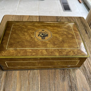 Vintage Canco hinged tin box