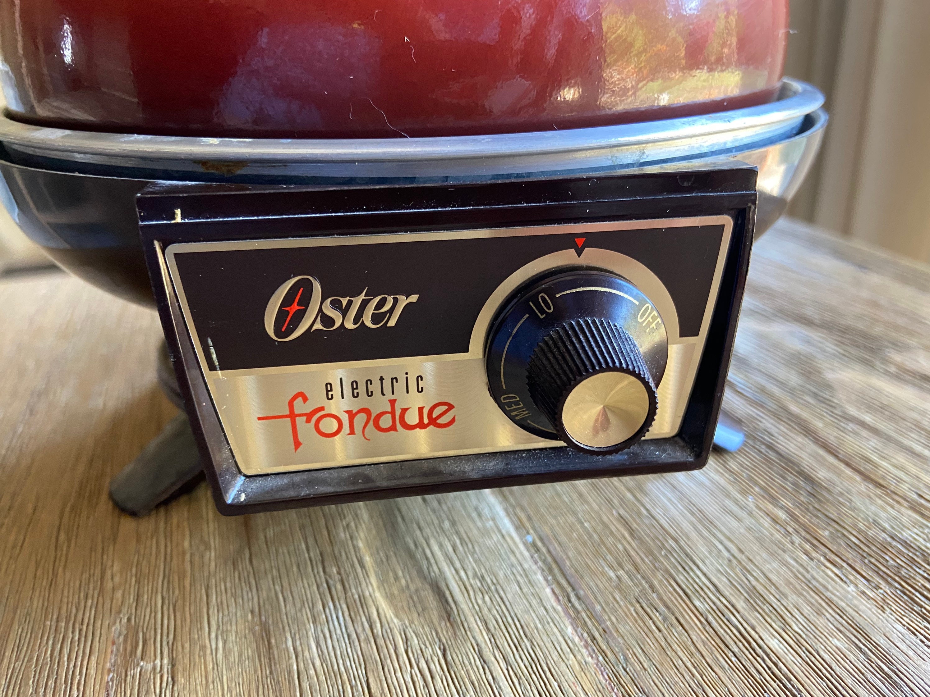 1970s Vintage Oster Fondue Pot Set, The Nostalgic Nugget