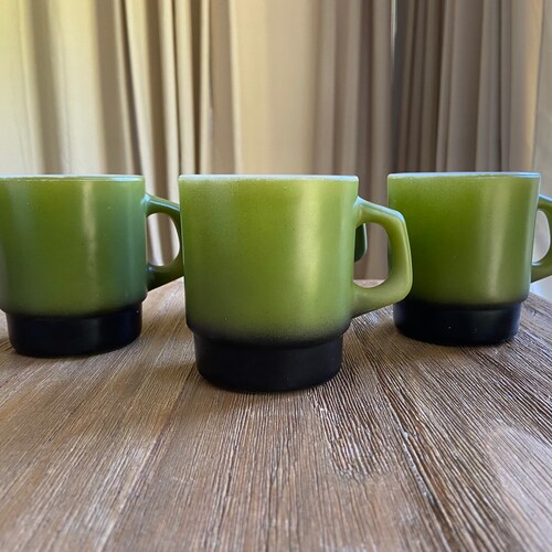 Vintage avocado green and black shops Fire King mugs (4)