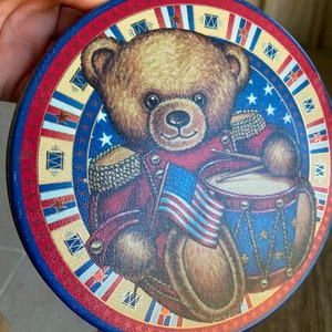 Vintage American flag teddy bear round tin
