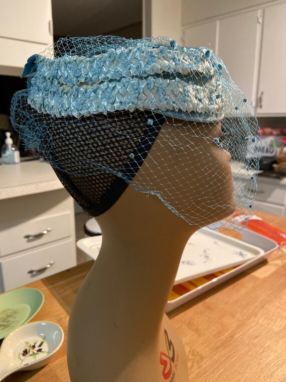 Vintage light blue veil - image 8