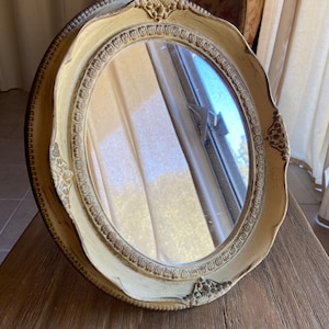 Vintage mirror ( plastic frame )