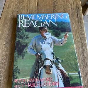 Vintage Remembering Reagan book