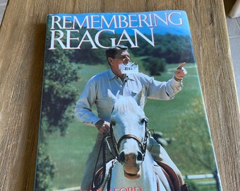 Vintage Remembering Reagan book