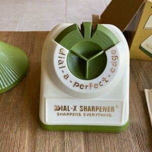 Vintage dial X sharpener