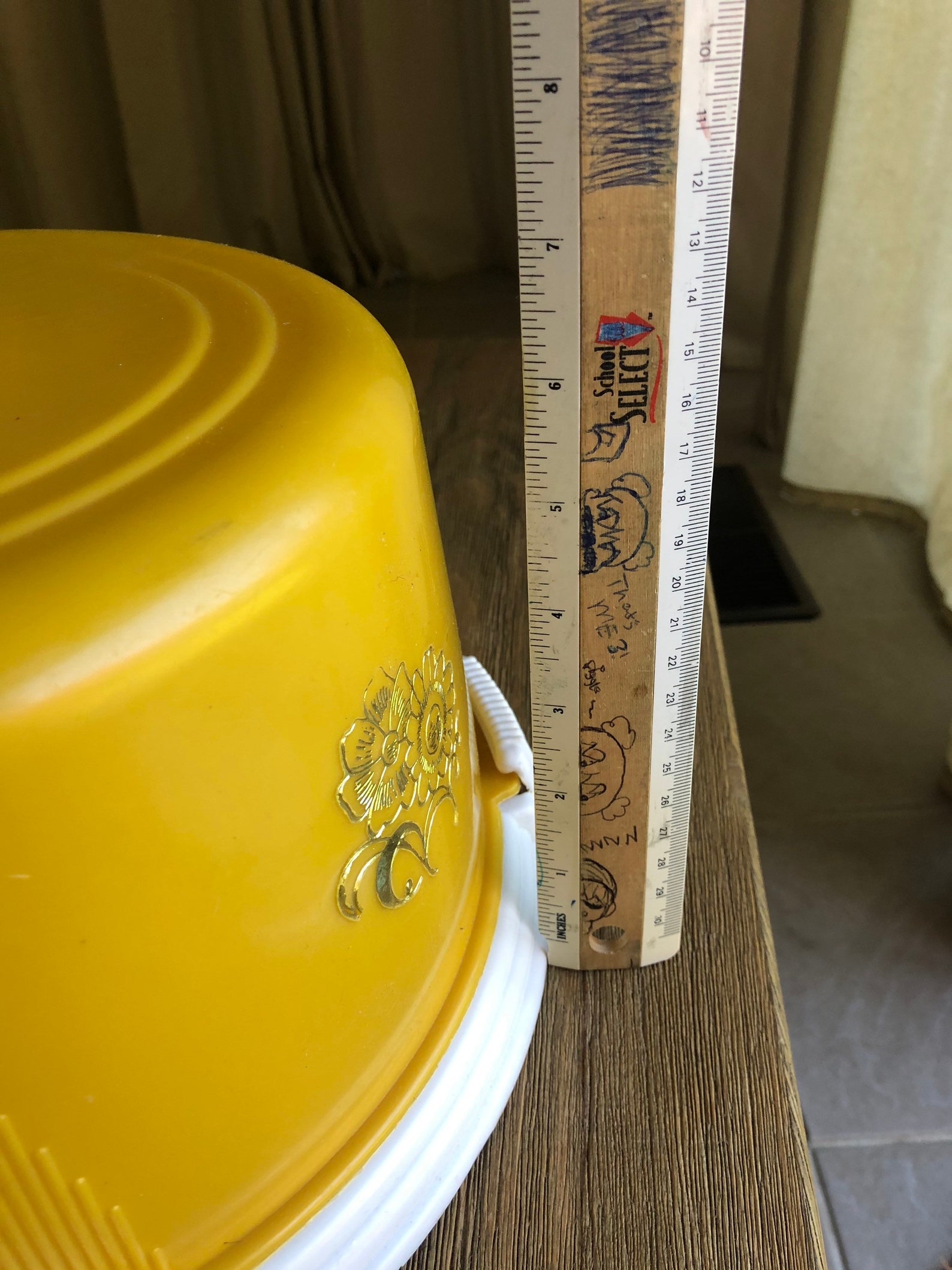 Vintage plastic cake plate with cover Etsy